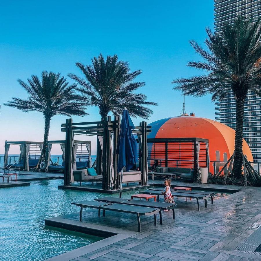 Million Dollar View At Hyde Resort And Residences Beverley Beach Buitenkant foto